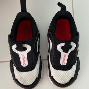 Nike Air Max tennis shoes size 7C